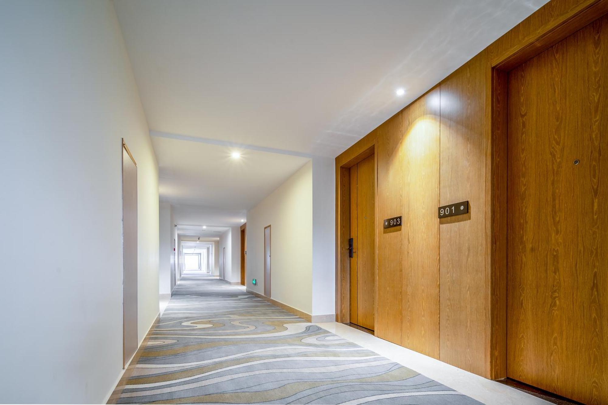 Phoenix Hill Hotel Dongguan - Golf Course Shop Екстериор снимка
